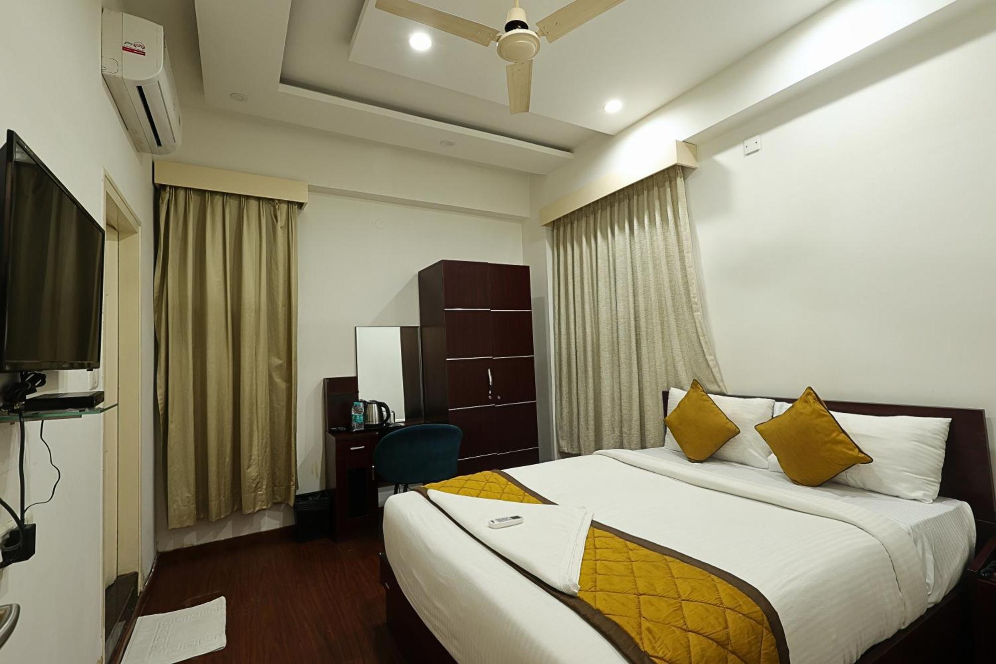 Arcade Inn Suites Bangalore Extérieur photo
