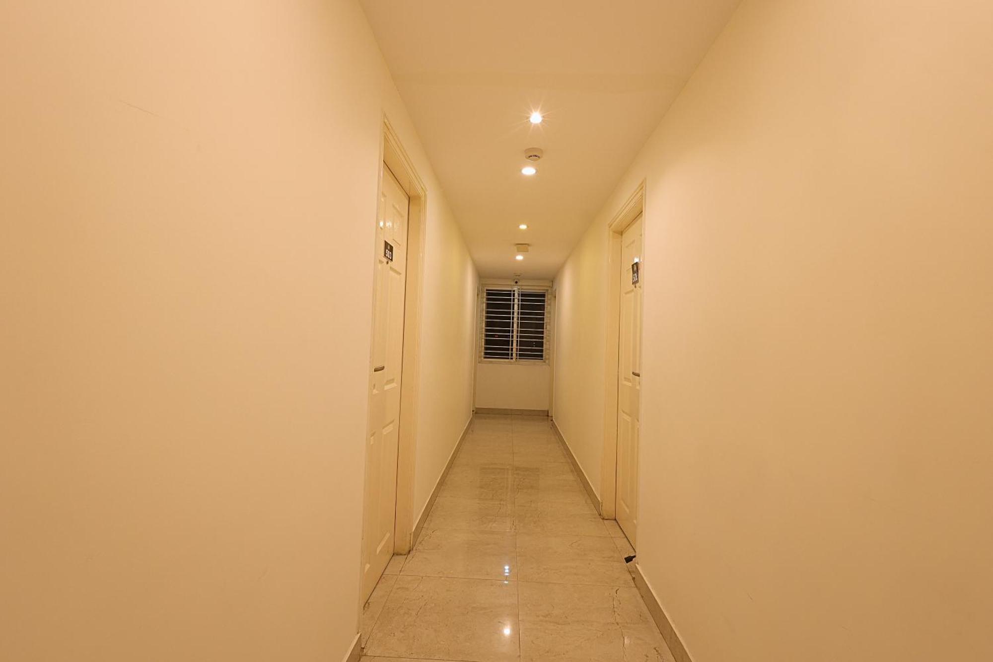 Arcade Inn Suites Bangalore Extérieur photo