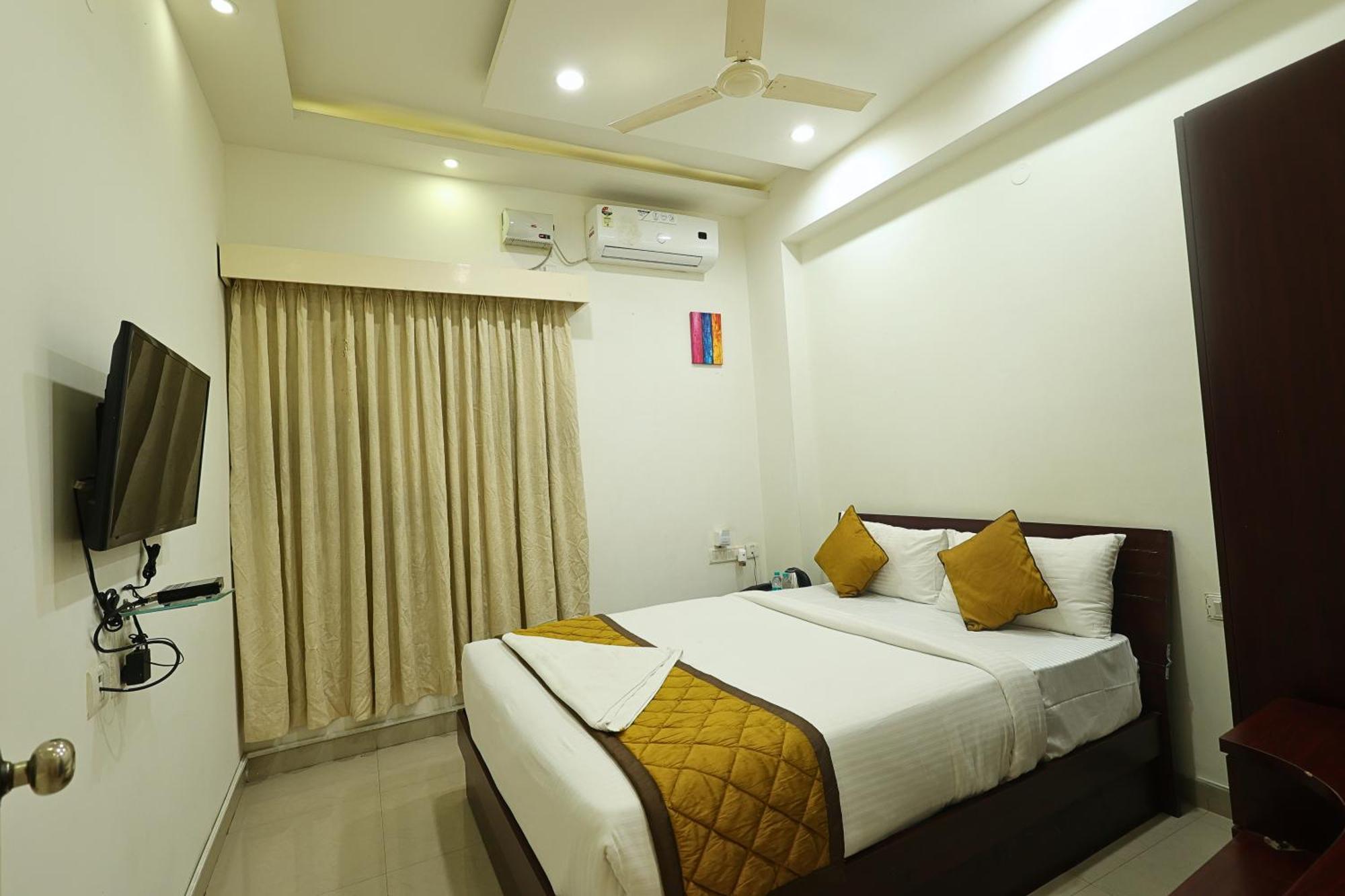 Arcade Inn Suites Bangalore Extérieur photo