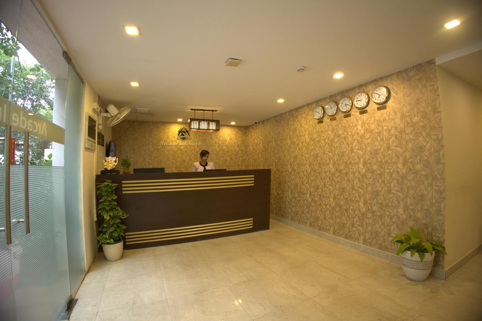 Arcade Inn Suites Bangalore Extérieur photo